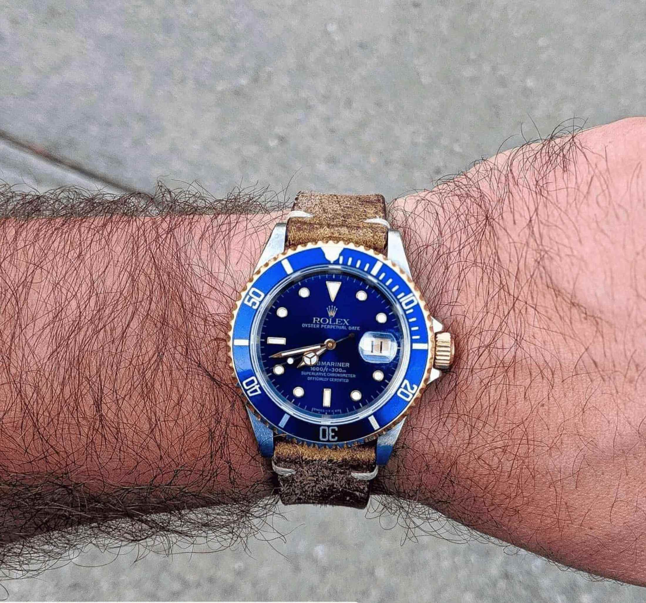 Brown Vintage Leather Strap Limited Edition - Image 2