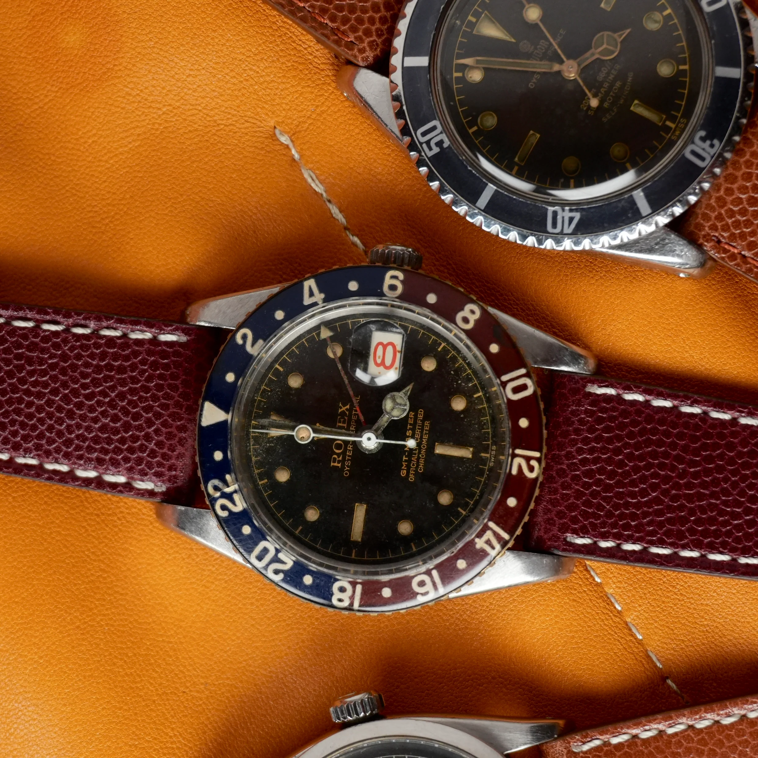 Black Hammered Calfskin Ecru Stitches Watch strap - Image 6