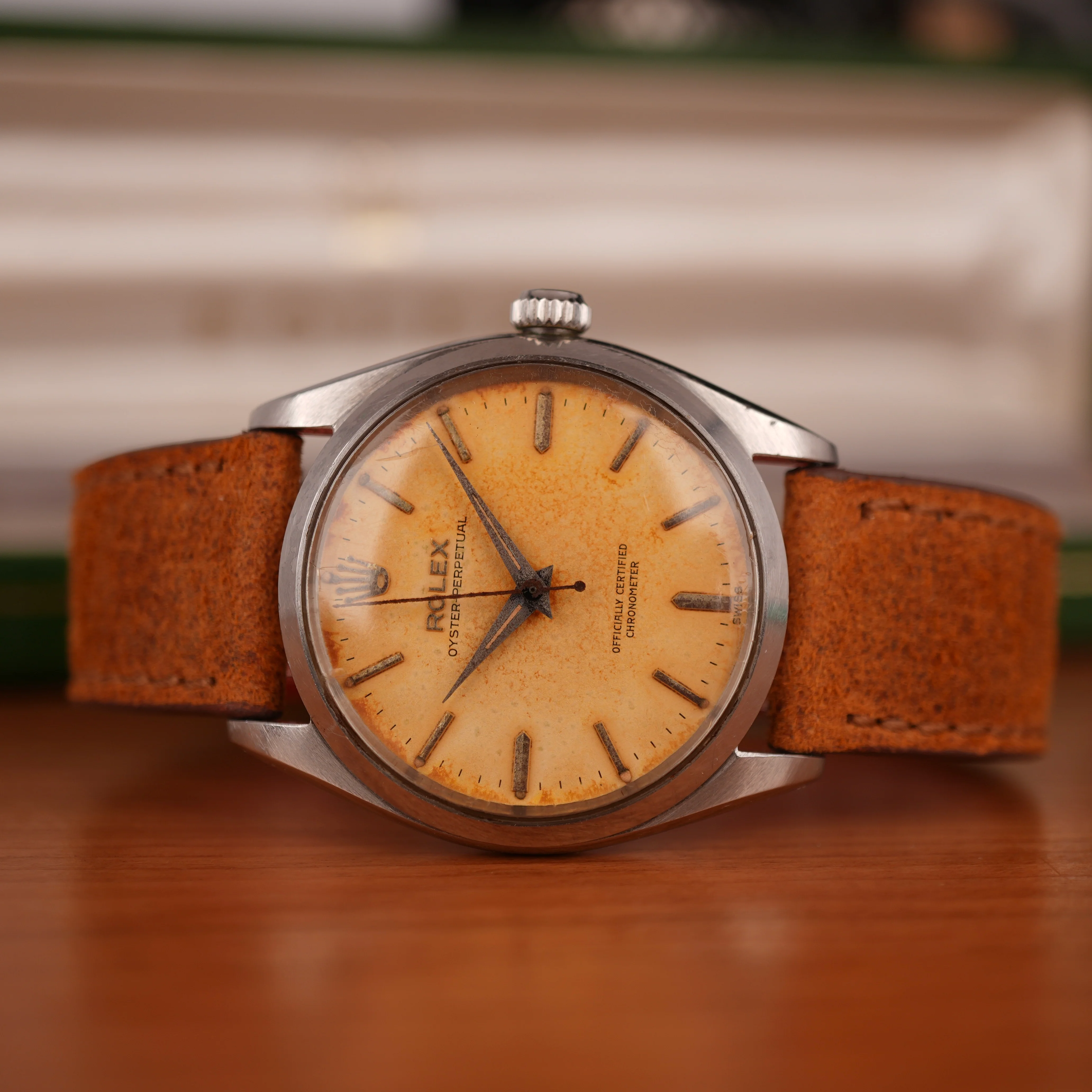 Mohawk Coach Leather Watch Band stitches tone - Image 2