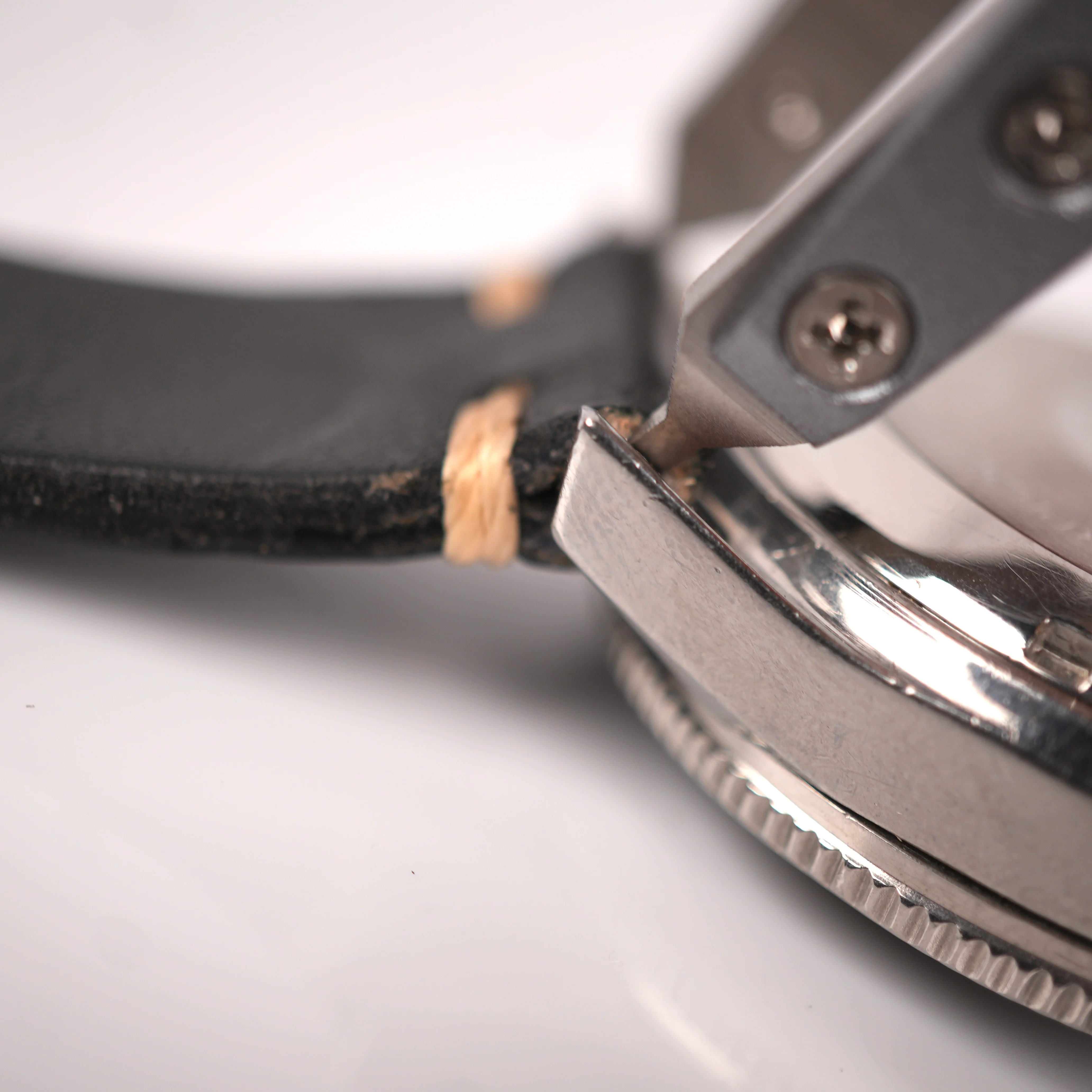 Watch Strap Removal Tool Aluminum Tweezer - Image 10