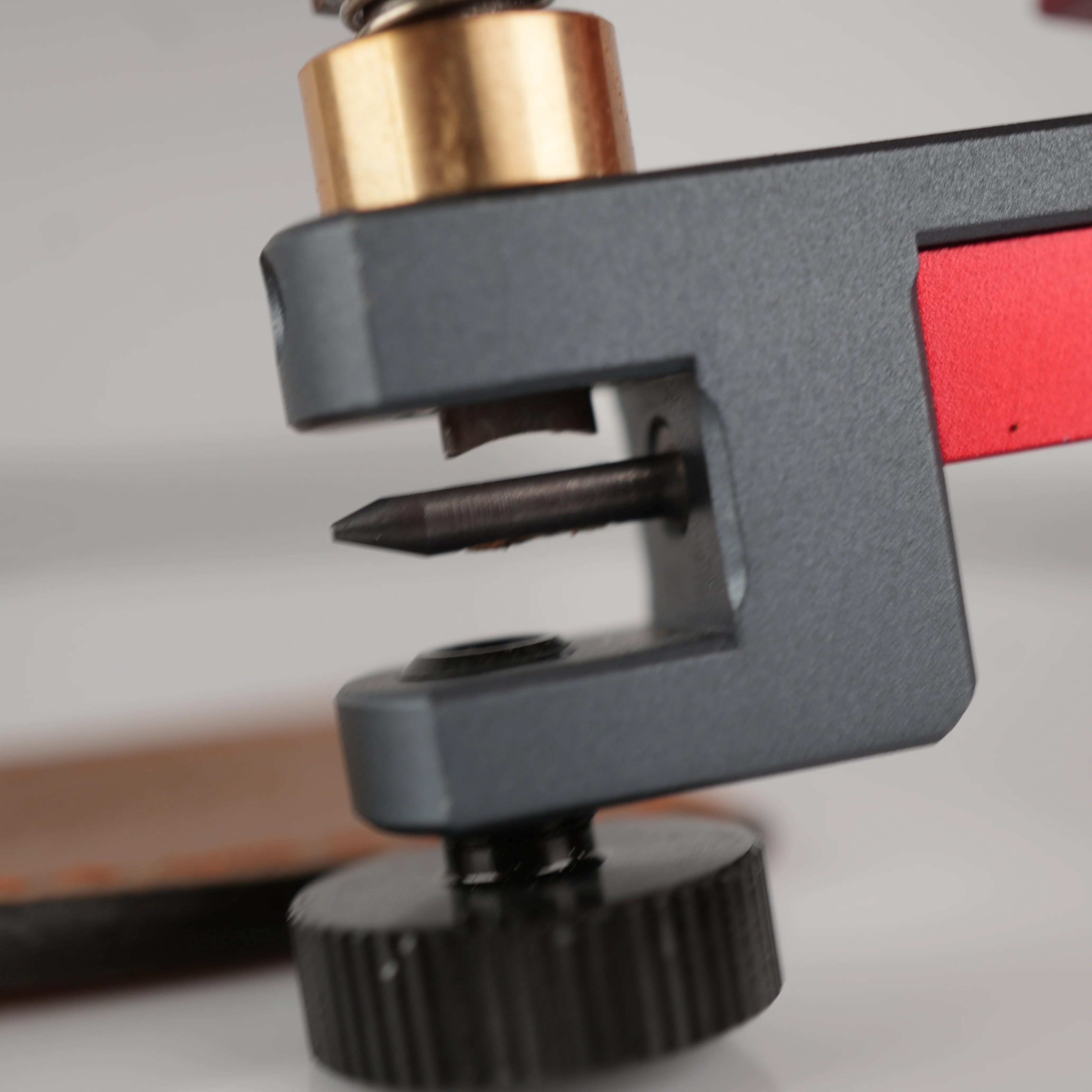 Professional Watch Strap Hole Punch Tool for Quick Release Spring Bars - Image 8