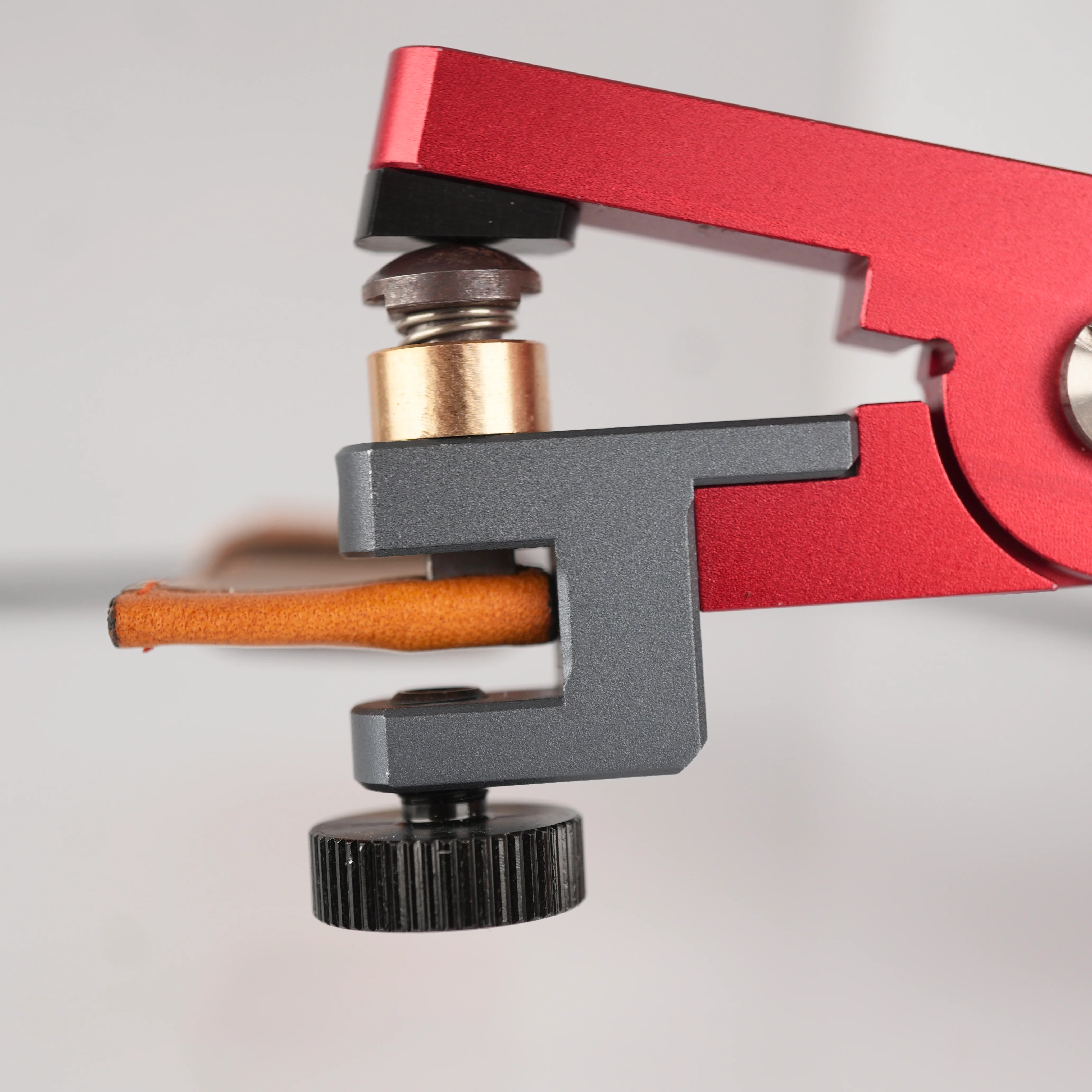 Professional Watch Strap Hole Punch Tool for Quick Release Spring Bars - Image 9