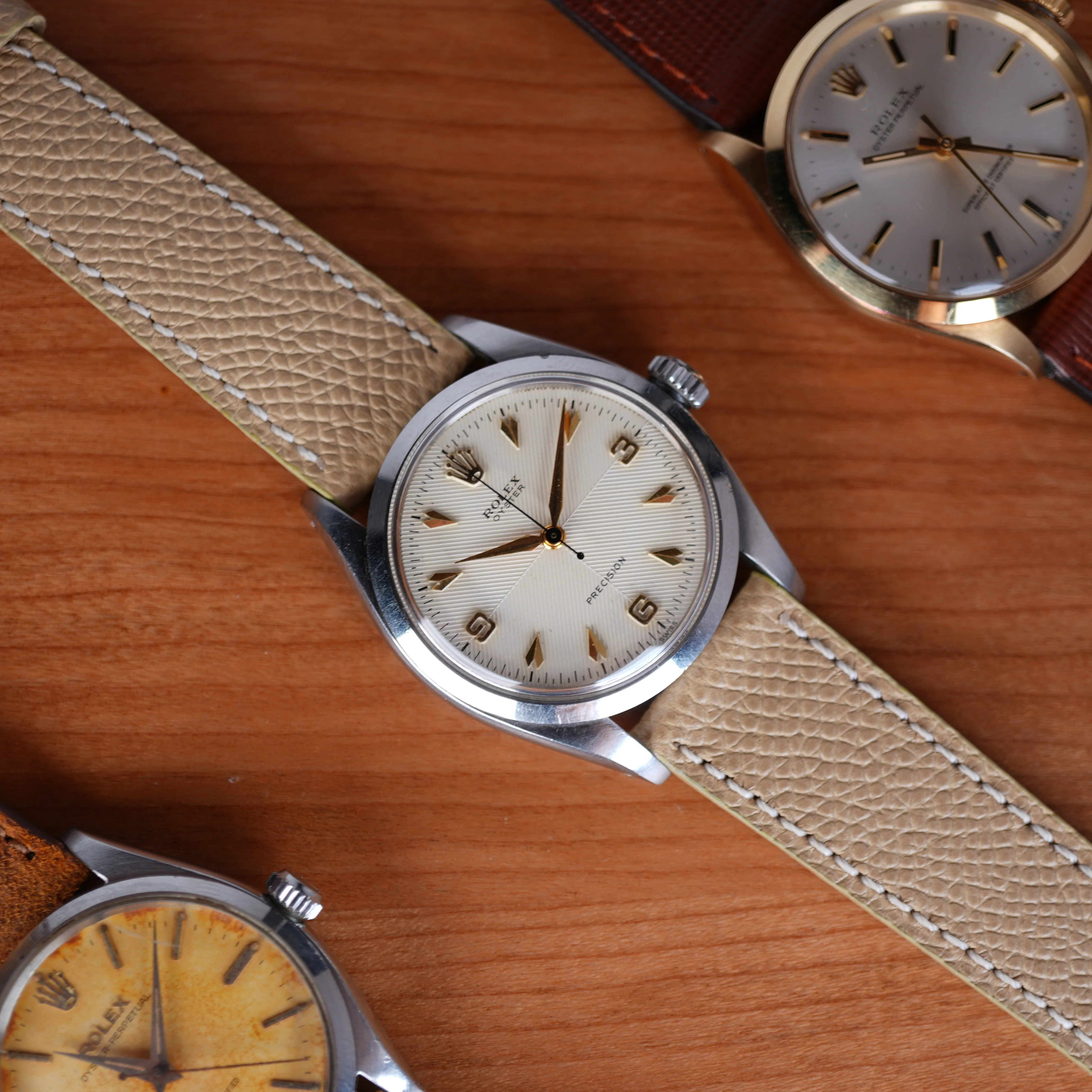 Sand Hammered Calfskin Ecru Stitches Watch strap - Image 12